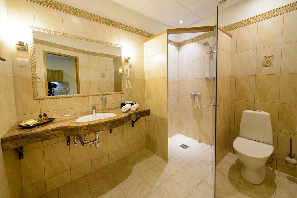 Georgi Hotell Võru Habitación foto