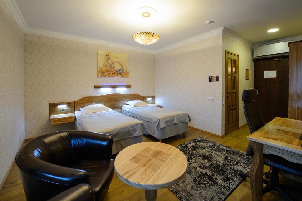 Georgi Hotell Võru Habitación foto