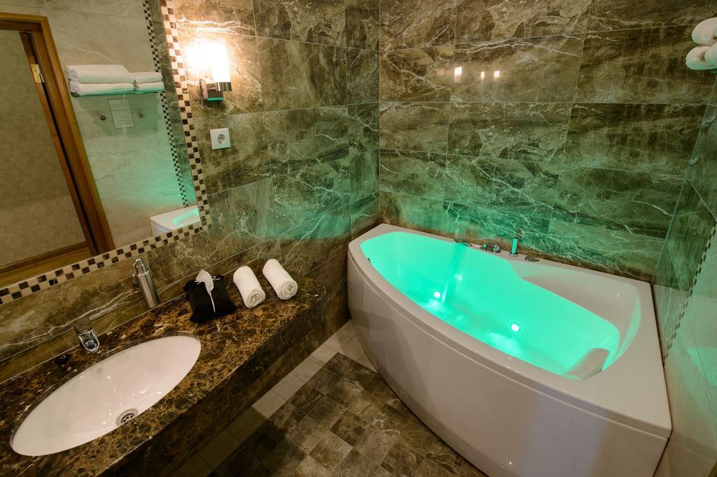 Georgi Hotell Võru Habitación foto